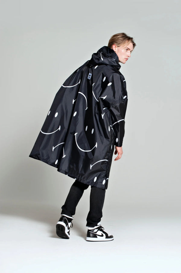 Classic Smile x Smiley Rain Poncho by RainKiss