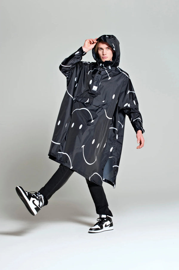 Classic Smile x Smiley Rain Poncho by RainKiss