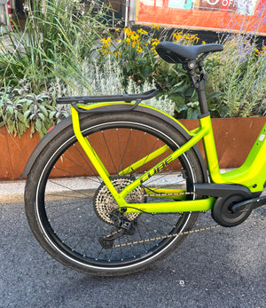 Cube Kathmandu Pro Hybrid 800 - Pre-loved